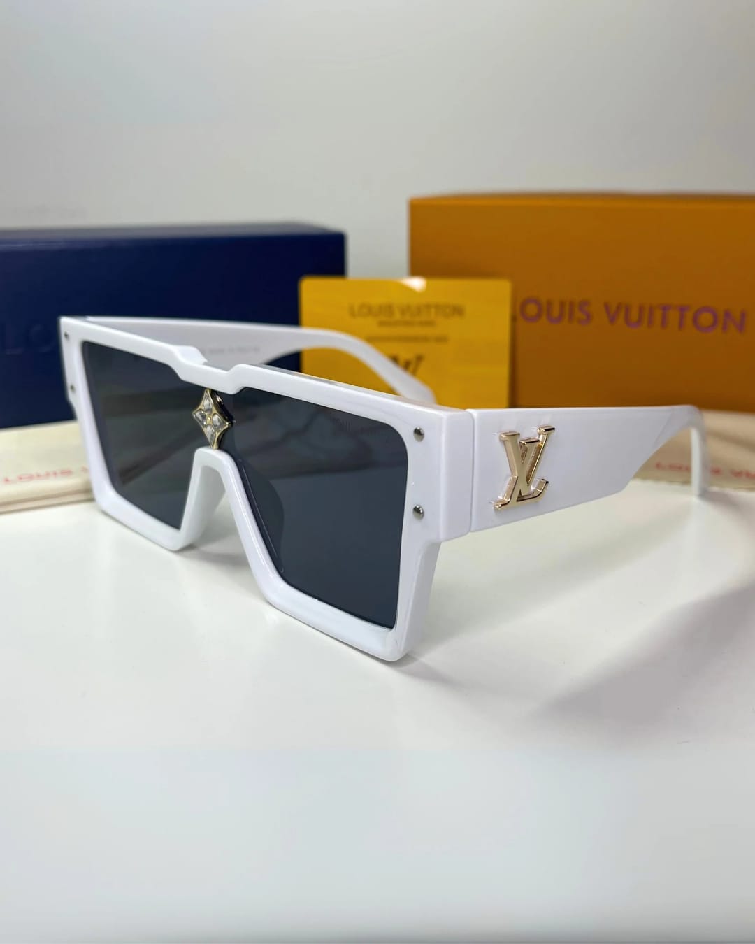 Gafas Blancas Louis Vuitton