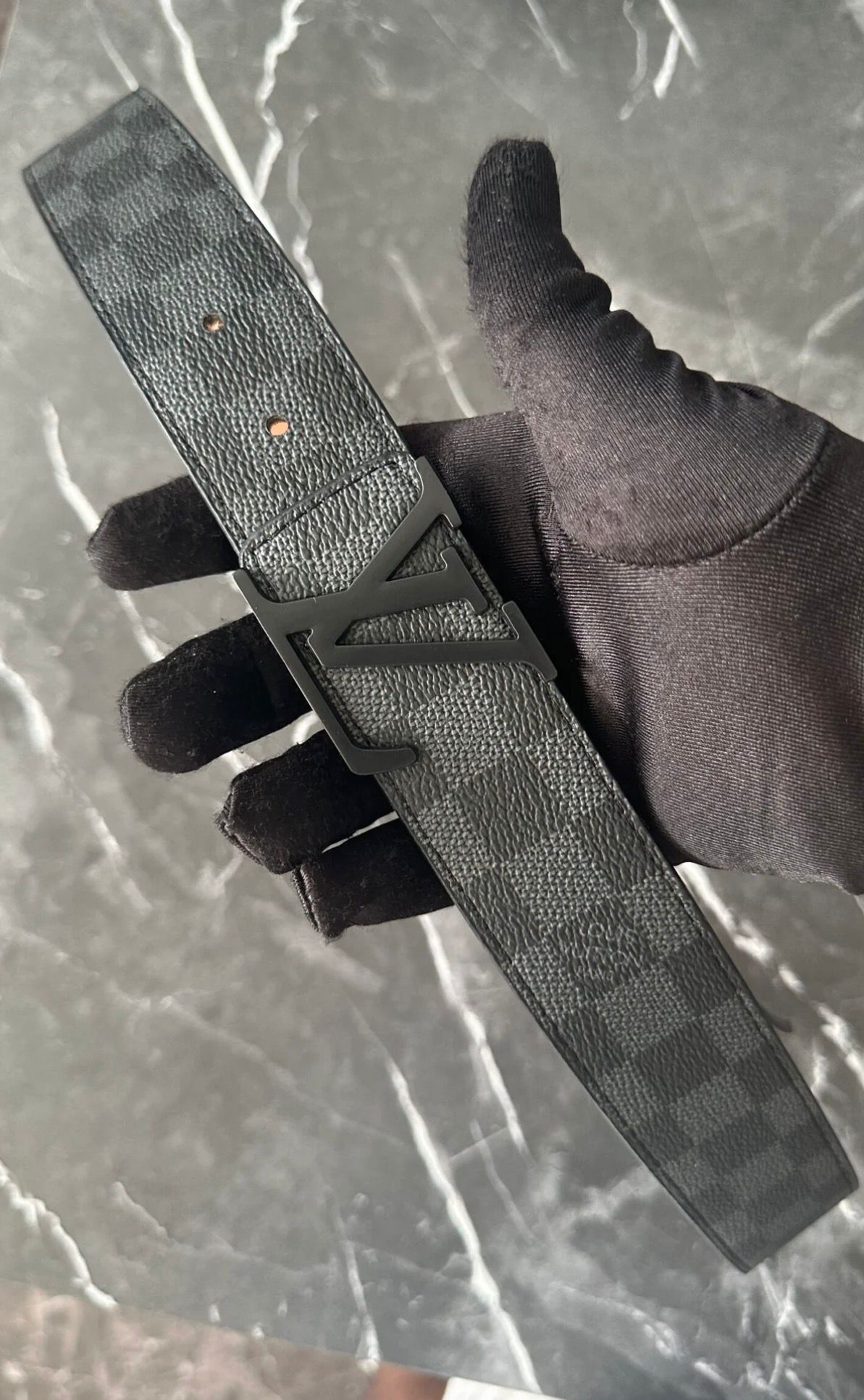 Cinturón Louis Vuitton